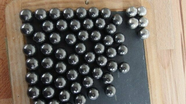 Kal. .615 | Bleikugel gerollt