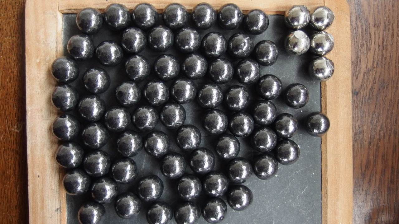 Kal. .604 | Bleikugel gerollt