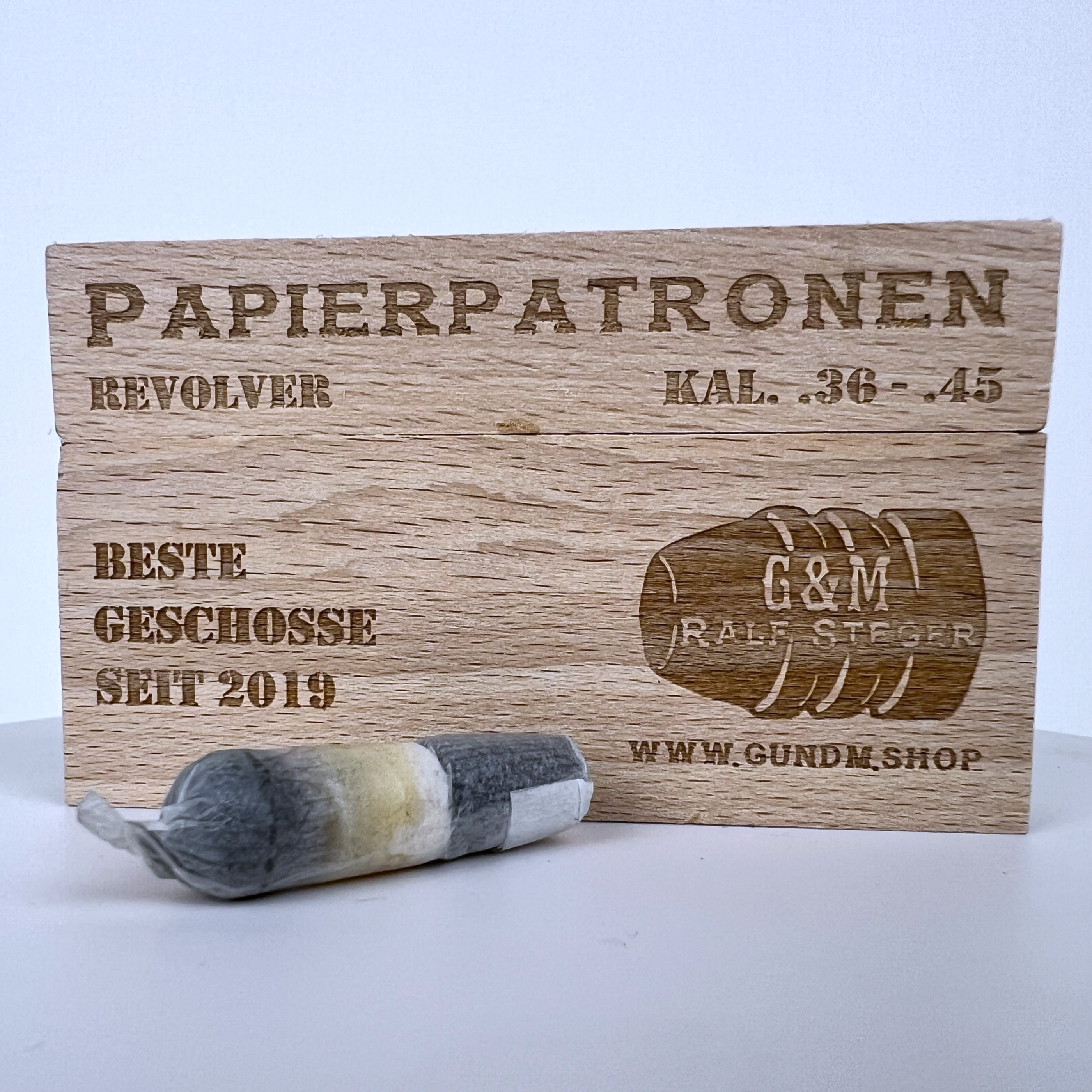 Papierpatronen-Box Kal. 36 - .45 | Massivholz