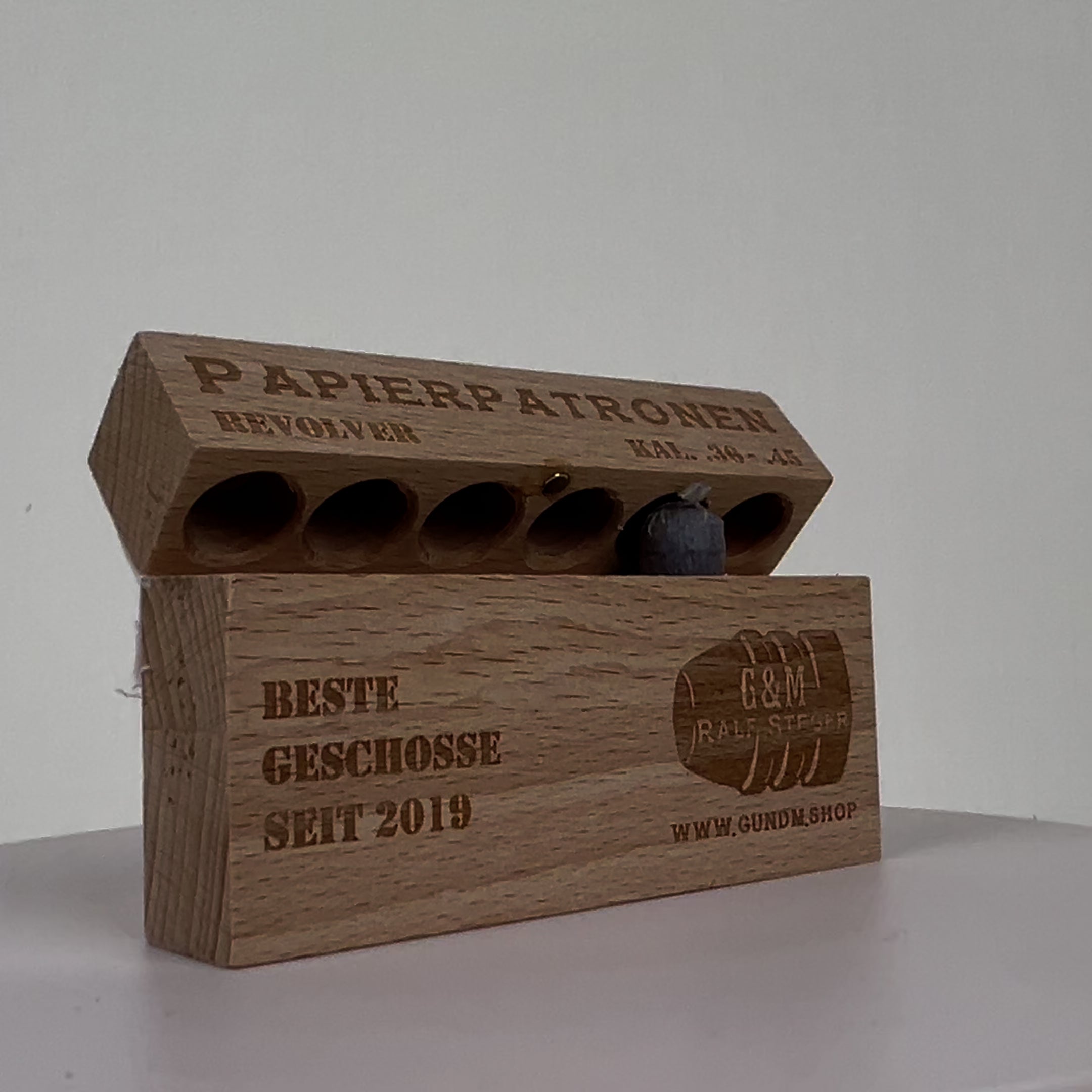 Papierpatronen-Box Kal. 36 - .45 | Massivholz