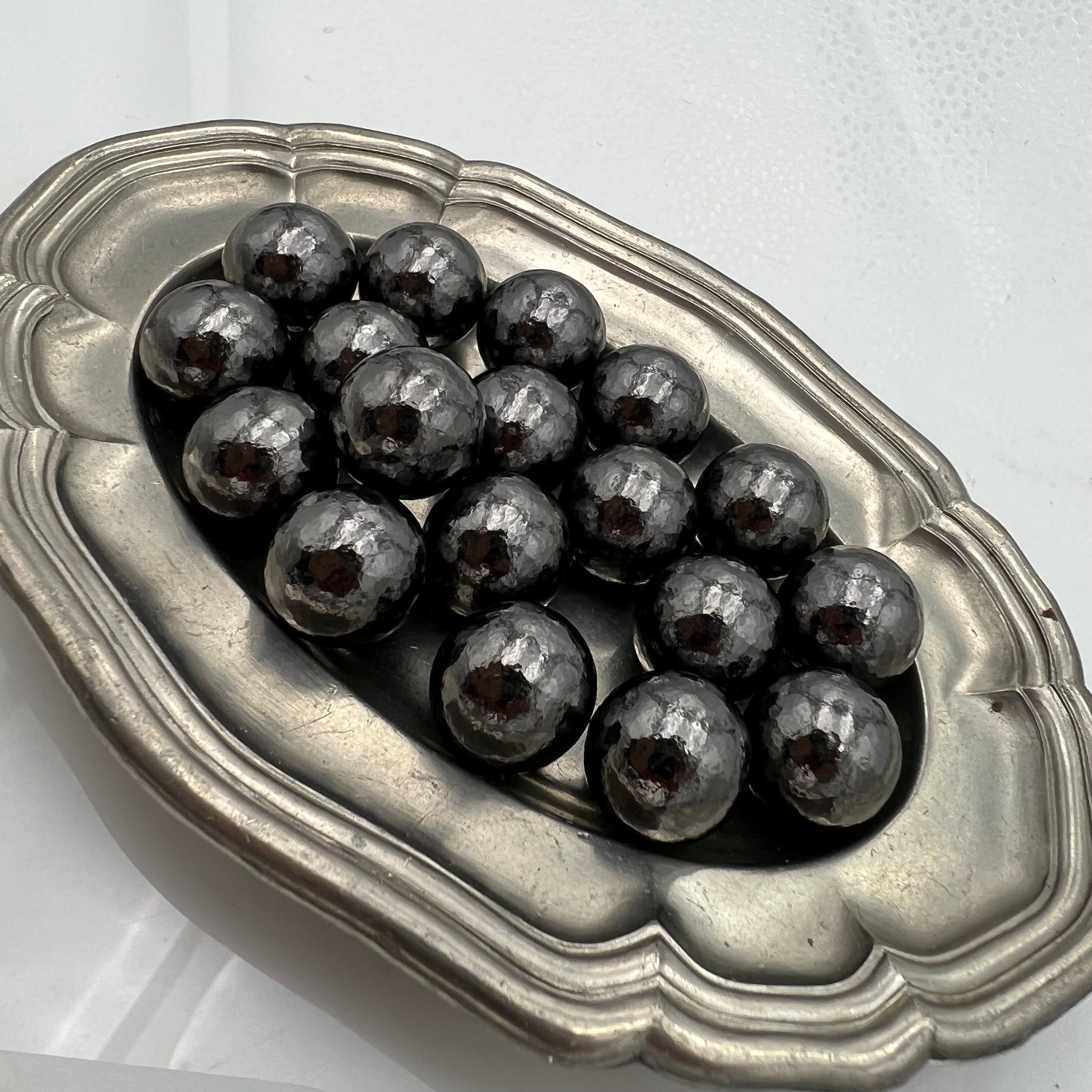 Cal.538 | Boule de plomb roulée