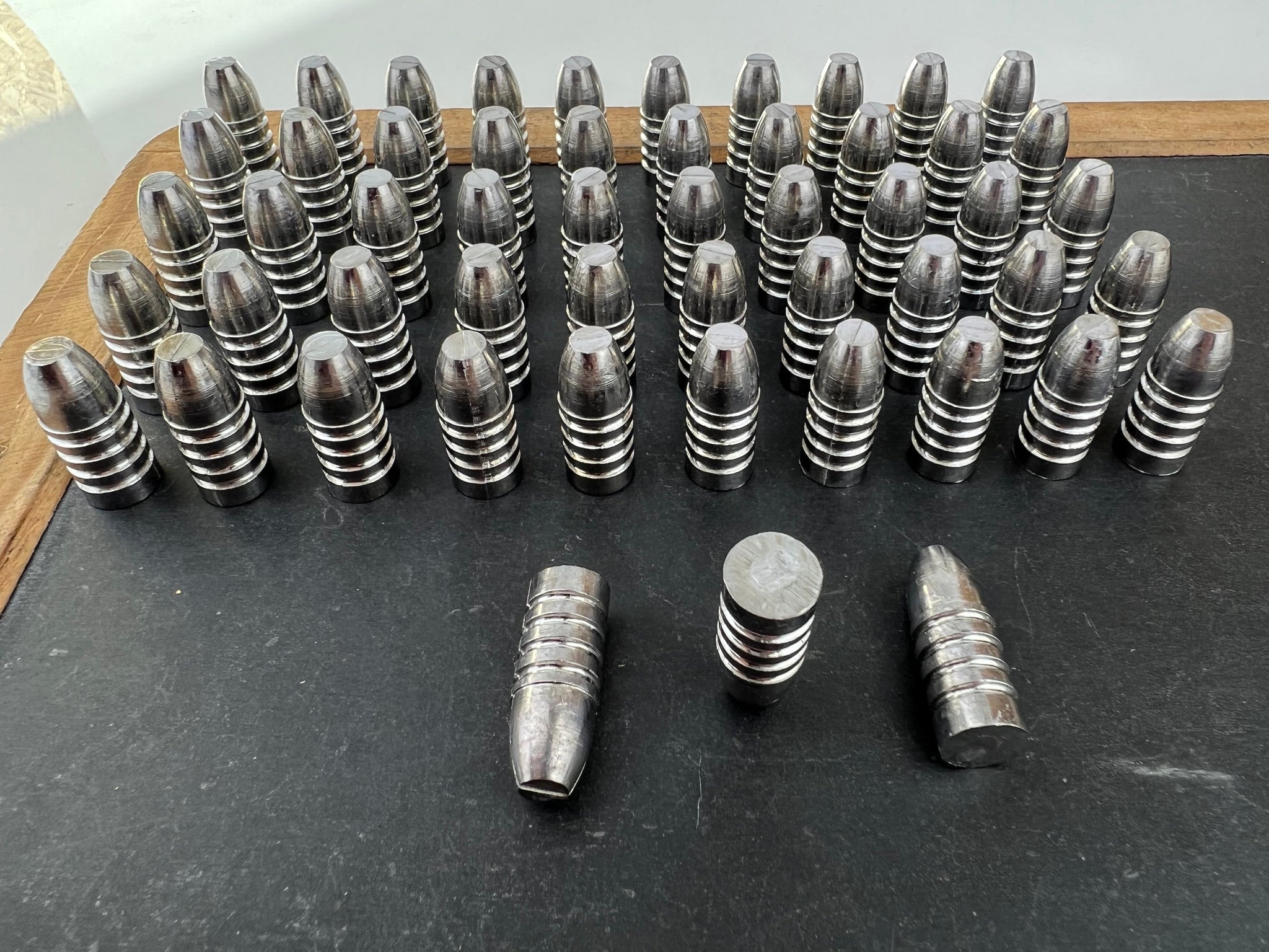 Cal.379 | Longue histoire