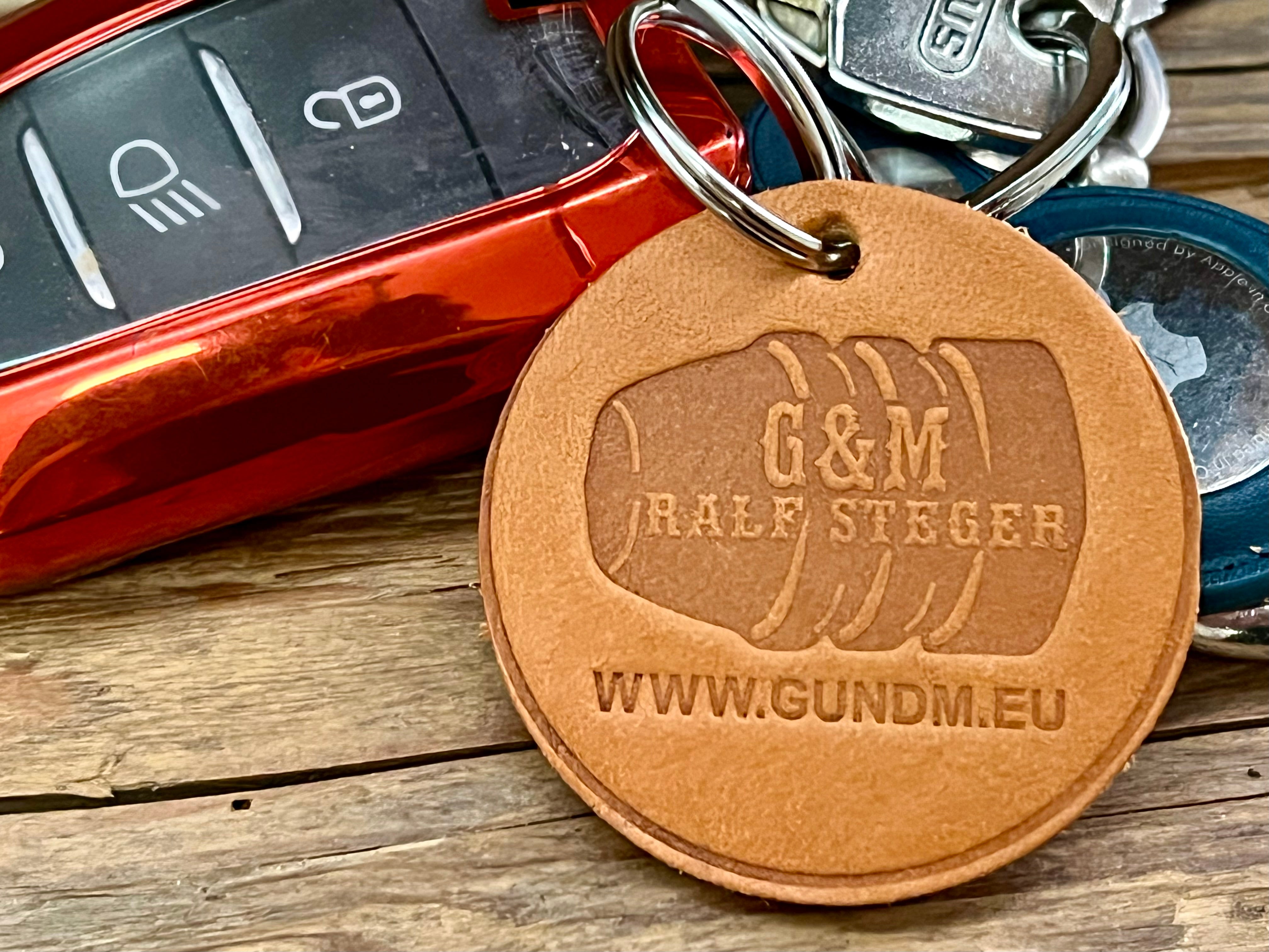 G&M genuine leather keychain